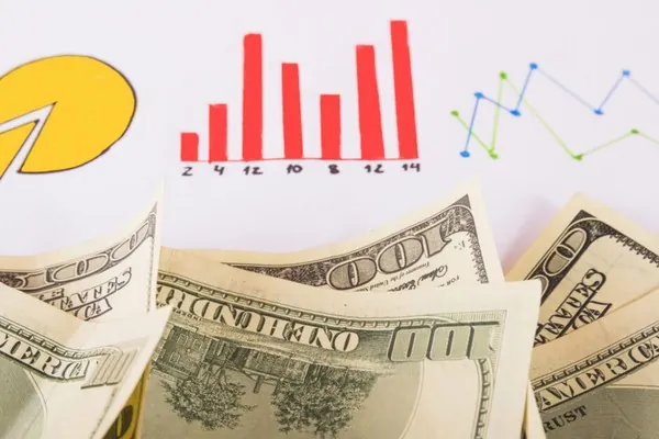 Chị Lan chiến thắng trong ván Poker tại 69vin